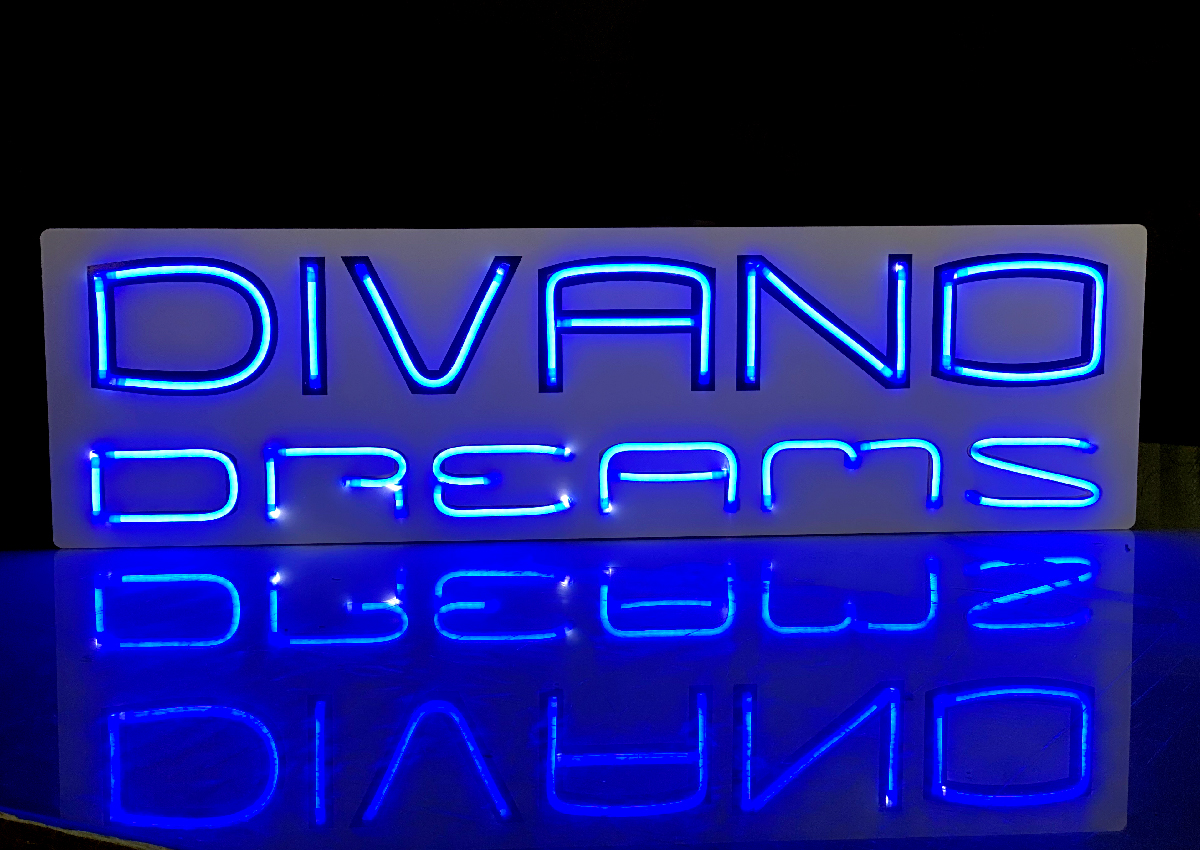 Divano Dreams