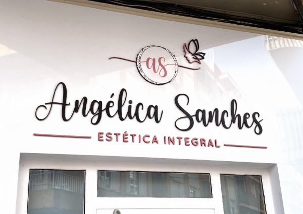 Angélica Sánches