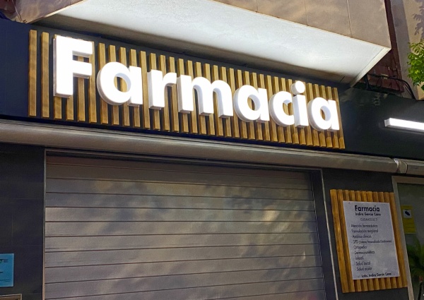 Farmacia Indira