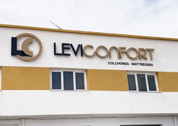 Levi Confort