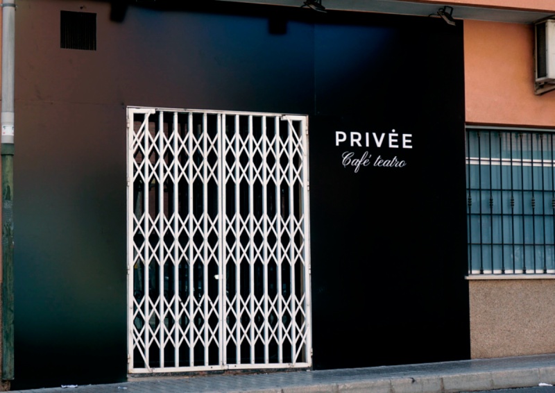 Priveé Café teatro